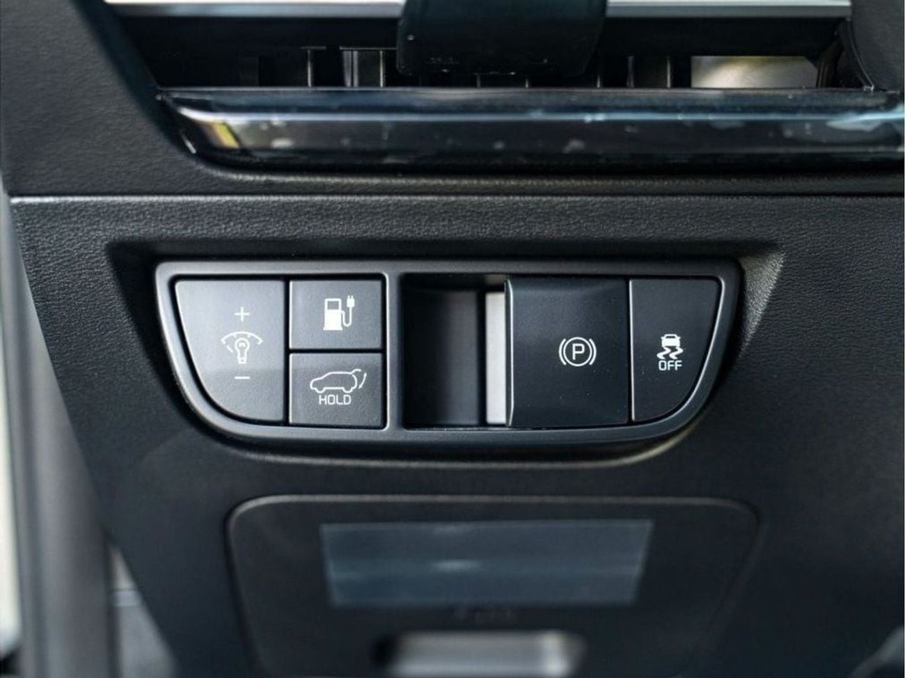 Kia EV6 AED 3,633 PM • 2024 BRAND-NEW EV6 GT EDITION • 410+ KMS DUAL-MOTOR LONG RANGE • 5YEARS KIA WARRANTY