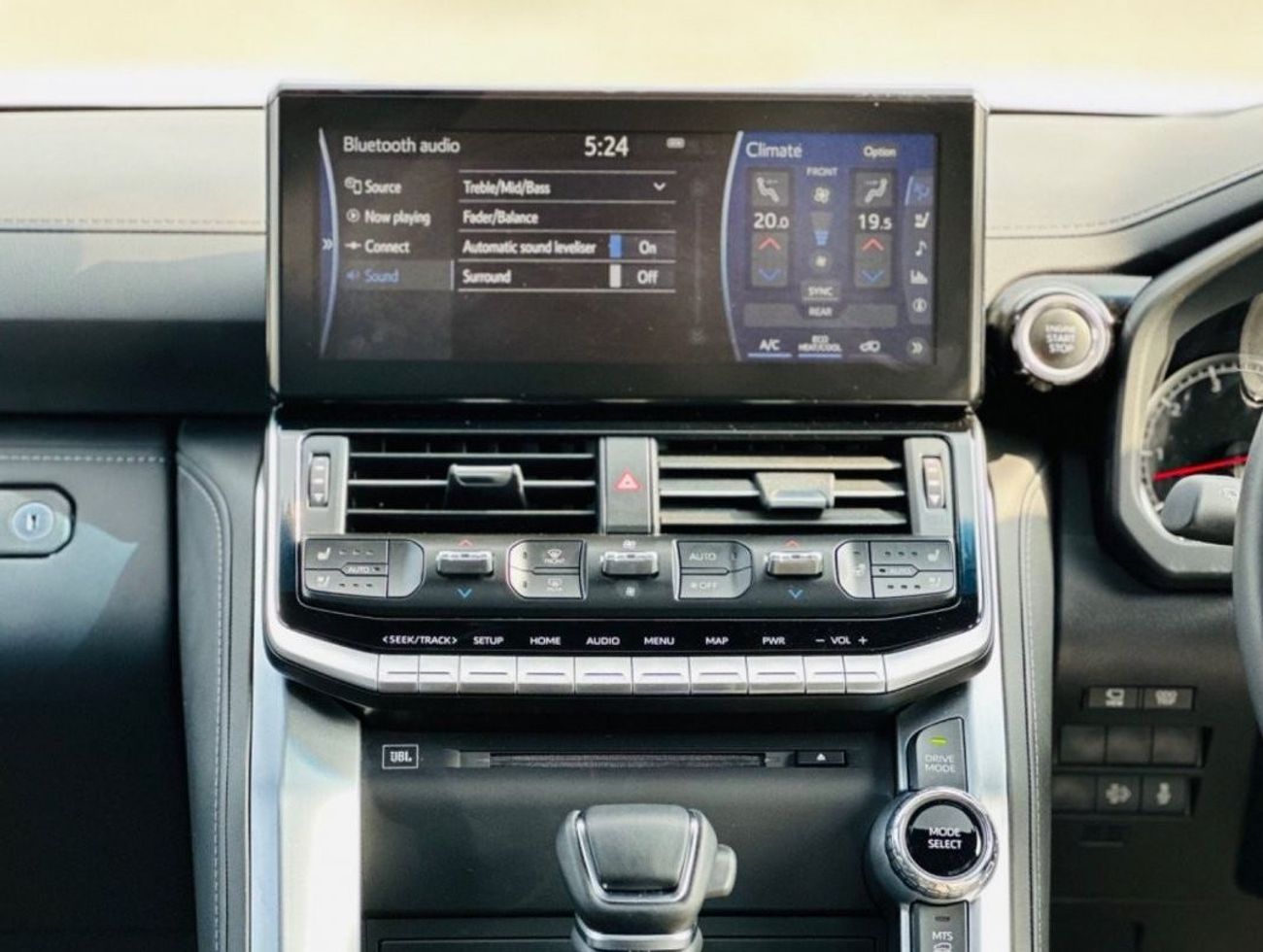 Toyota Land Cruiser Lc 300 sahara top of the range