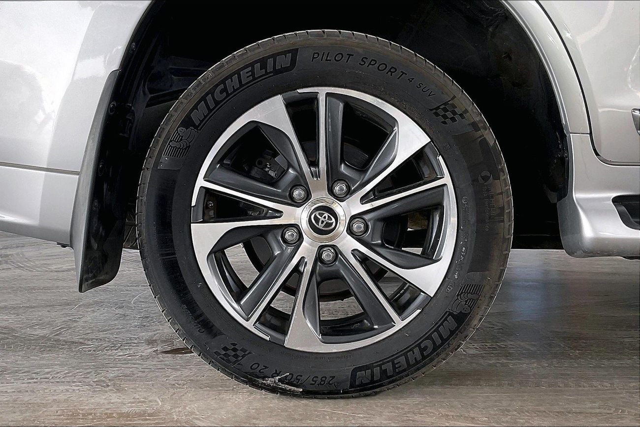 Toyota Land Cruiser VXR | upto AED 20,000 Ramadan Discount | Guaranteed Warranty | 0 Down Payment