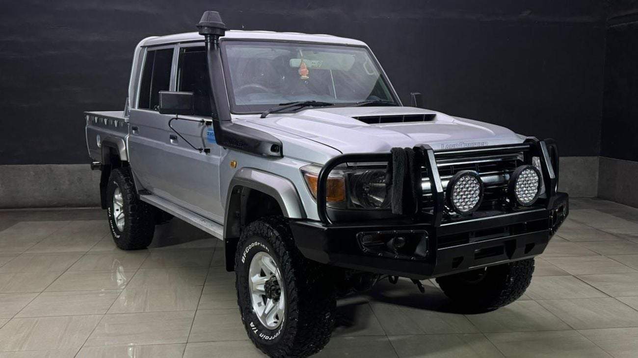 Toyota Land Cruiser Pick Up RIGHT HAND VEHICLE ONLY FOR EXPORT 4.5L