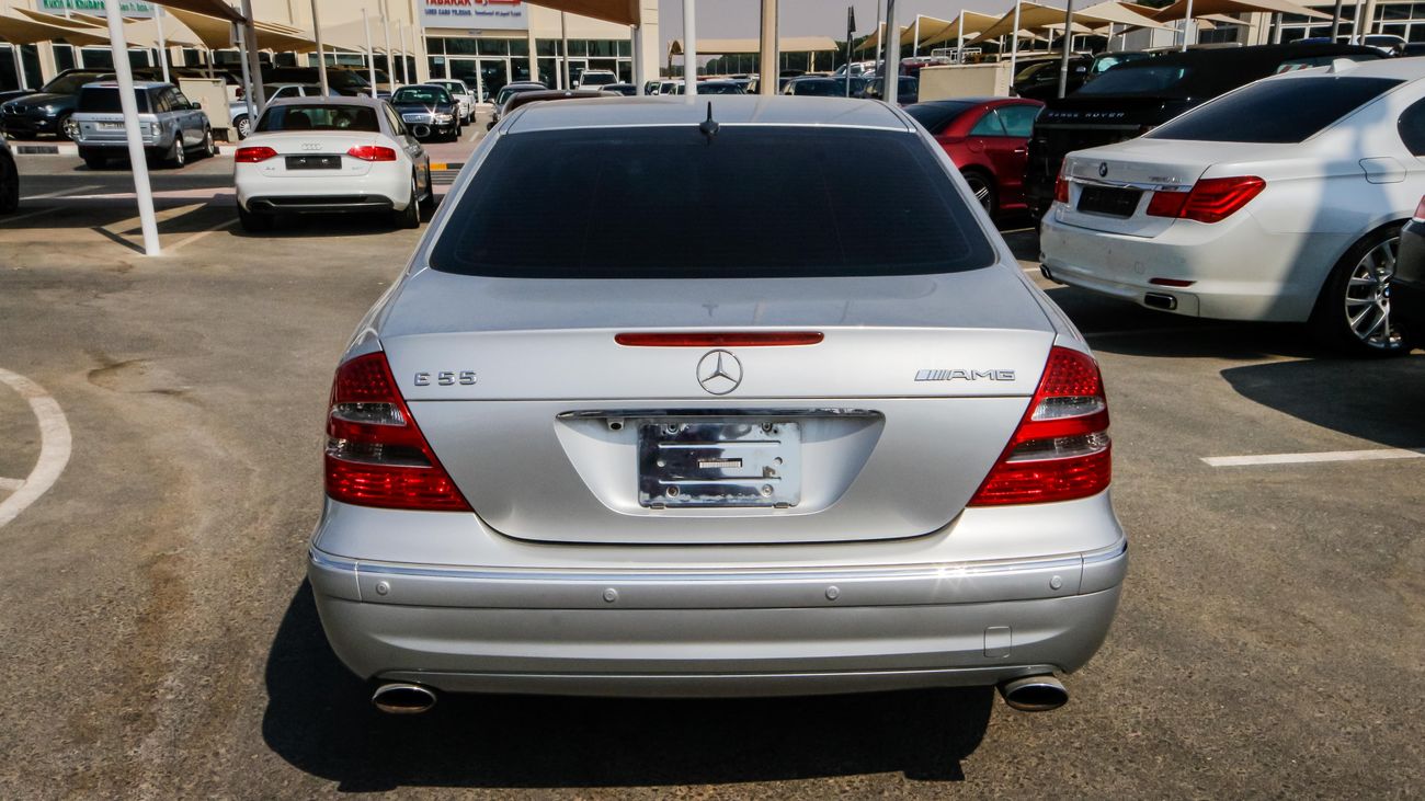 Mercedes-Benz E 500 with E55 Bodykit