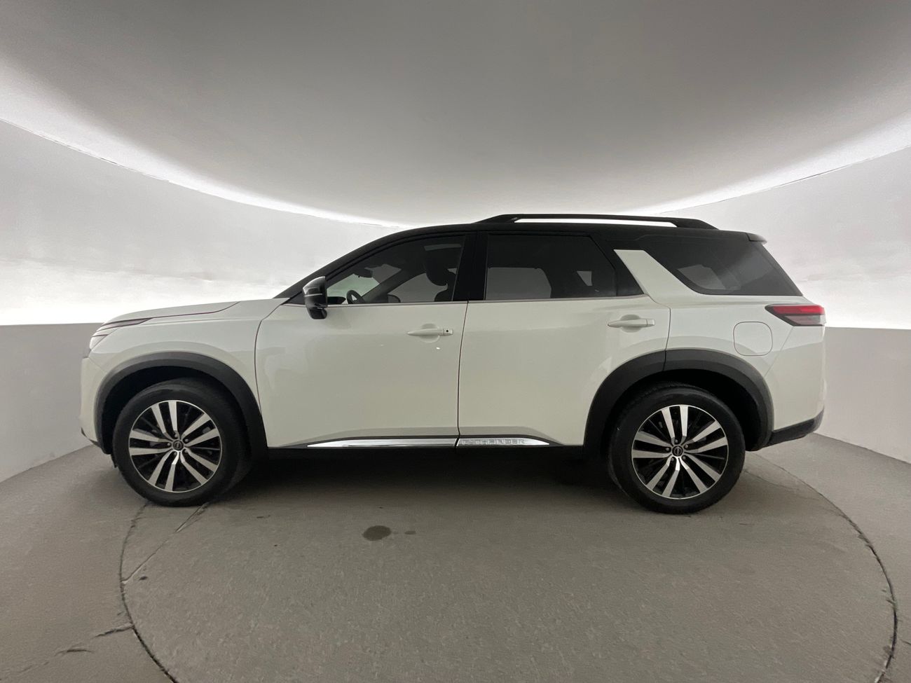 Nissan Pathfinder SL | National Day Celebration | Guaranteed Warranty | 0 Down Payment