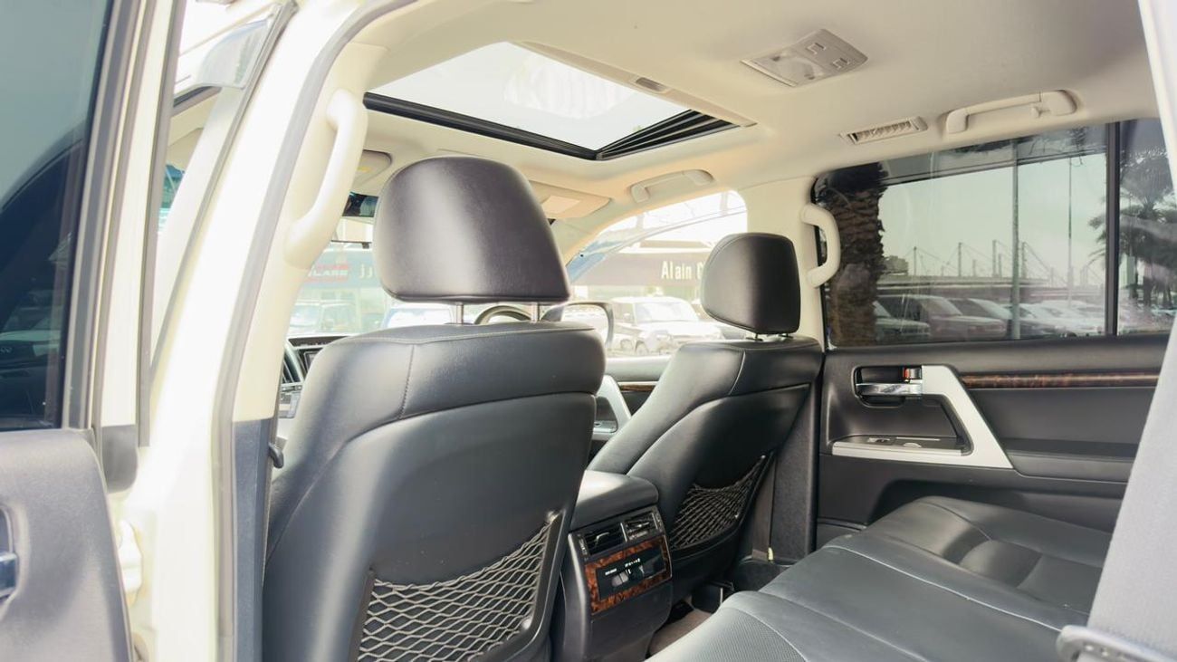 Toyota Land Cruiser AFTER MARKET OFF-ROAD MODIFIED | ARB BULL BAR | AUTO | SIDE AWNING CAMPING TENT | 4.5L DIESEL ENGINE