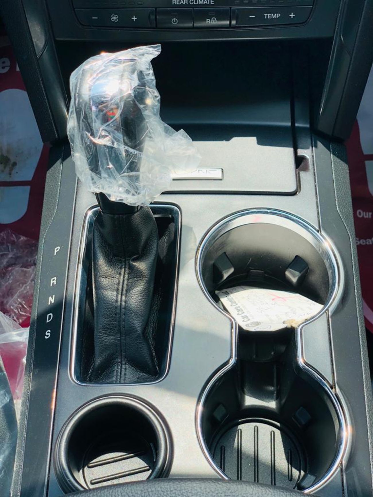 Ford Explorer XLT, 6 CYLINDERS, POWER SEATS, PUSH START, REAR CAMERA, AMAZING CONDITION-LOT-604