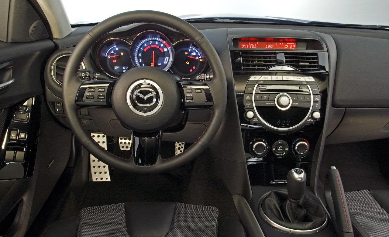 Mazda RX8 interior - Cockpit