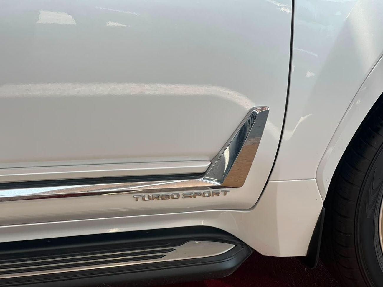 Lexus LX600 SIGNATURE