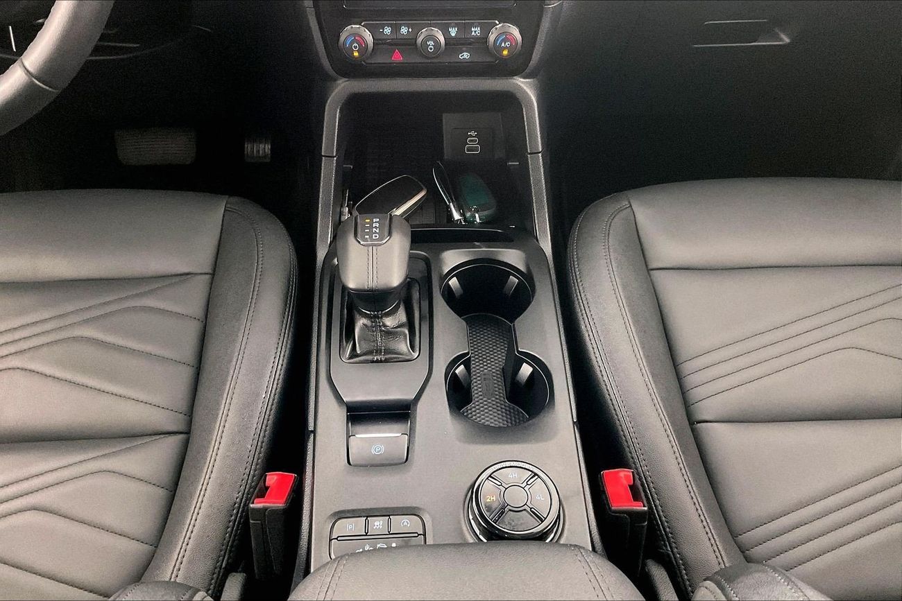 Ford Everest XLT | Guaranteed Warranty | 0 Down Payment