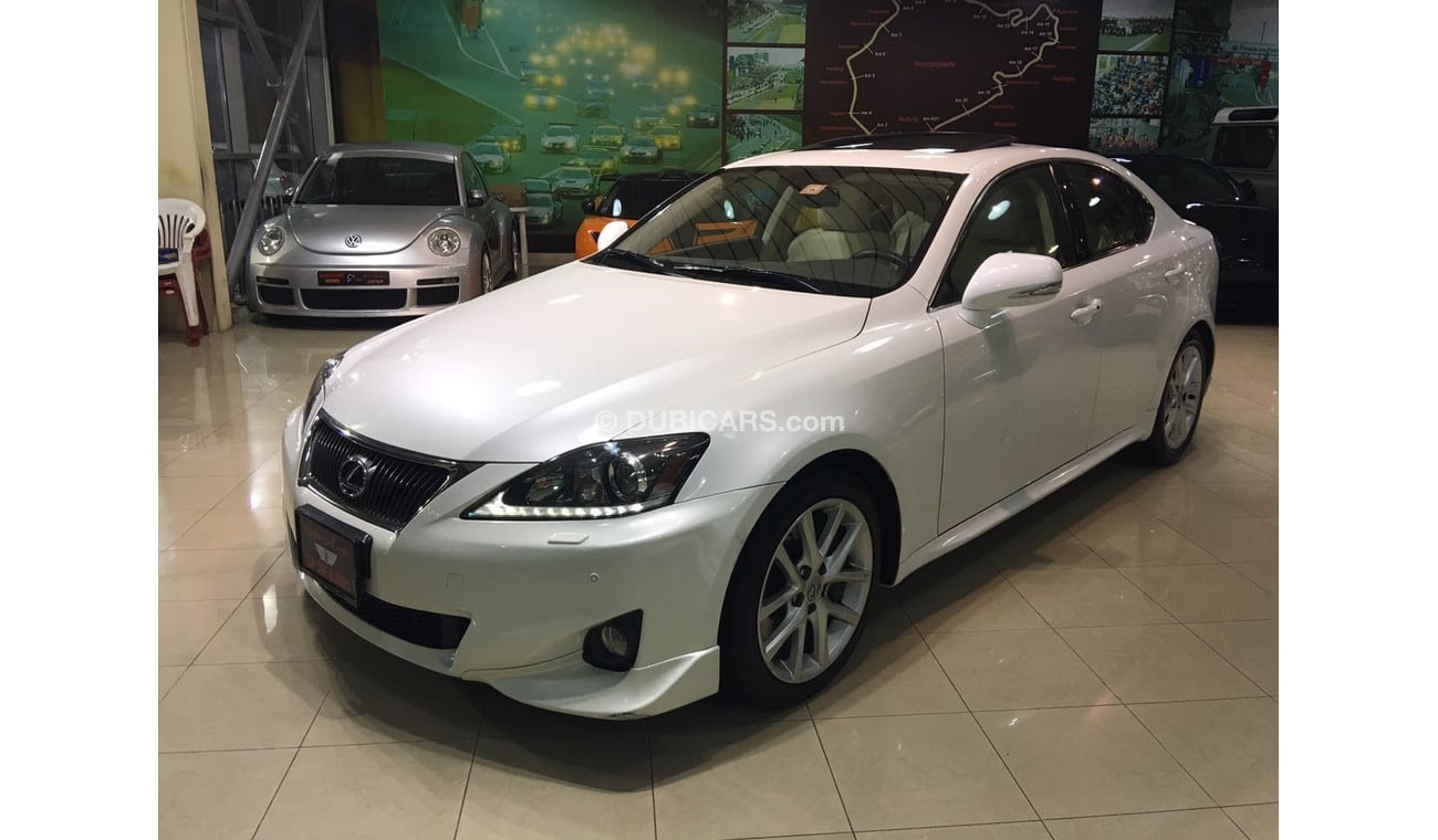 Lexus IS300