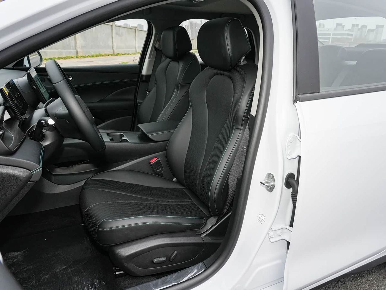 بي واي دي سيل 05 ستاندارد DM-i 210KM PREMIUM EDITION | 2026 | COMING SOON