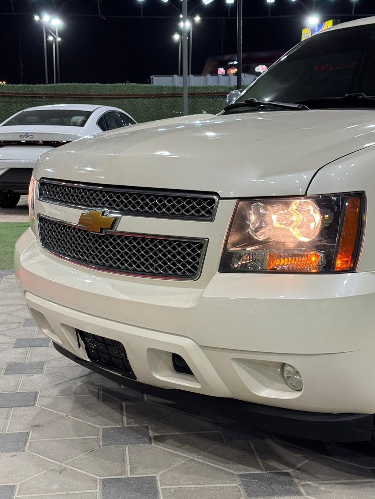 Chevrolet Tahoe LTZ 5.3L 4WD (8 Seater)