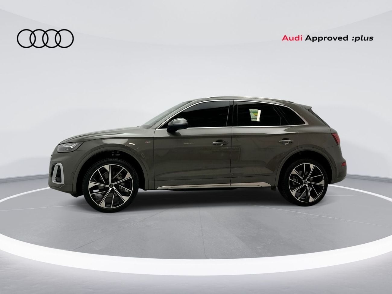 Audi Q5 45 TFSI S-LINE quattro 249hp (Ref# 34372)