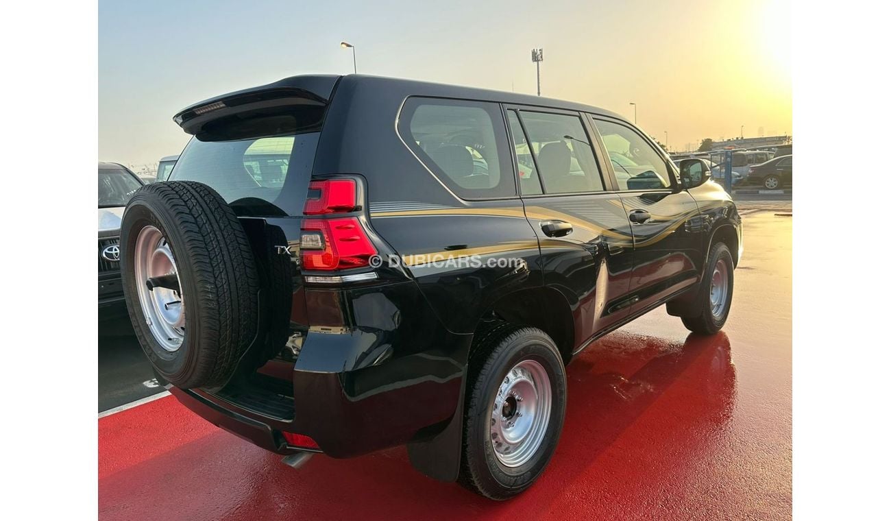 تويوتا برادو TOYOTA PRADO 2.7 TX SPARE UP BLACK 2023
