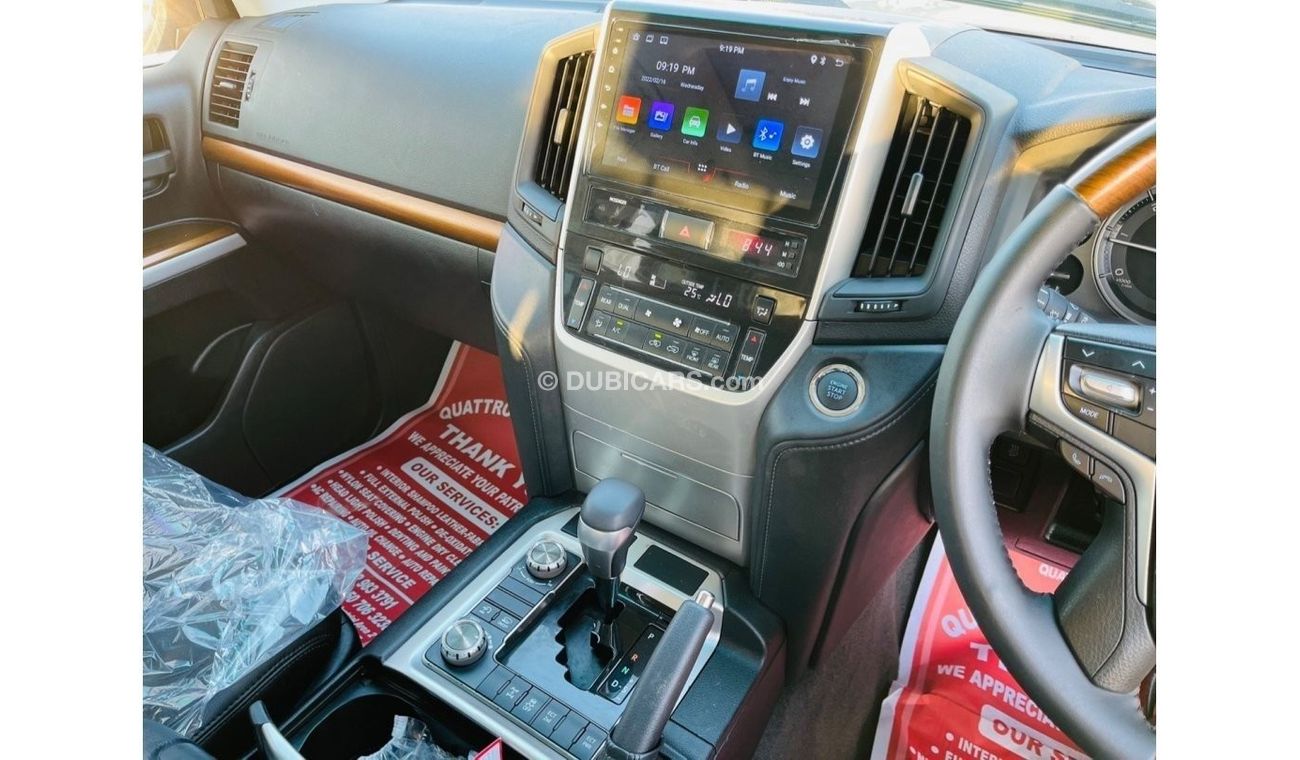 تويوتا لاند كروزر Toyota Landcruiser RHD Diesel engine model 2020 car very clean and good condition