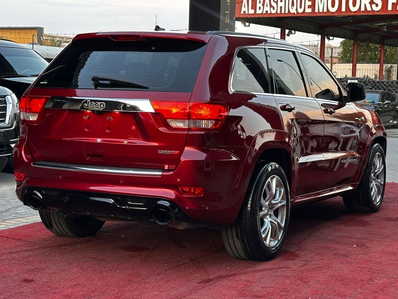 Jeep Grand Cherokee SRT8 6.4L