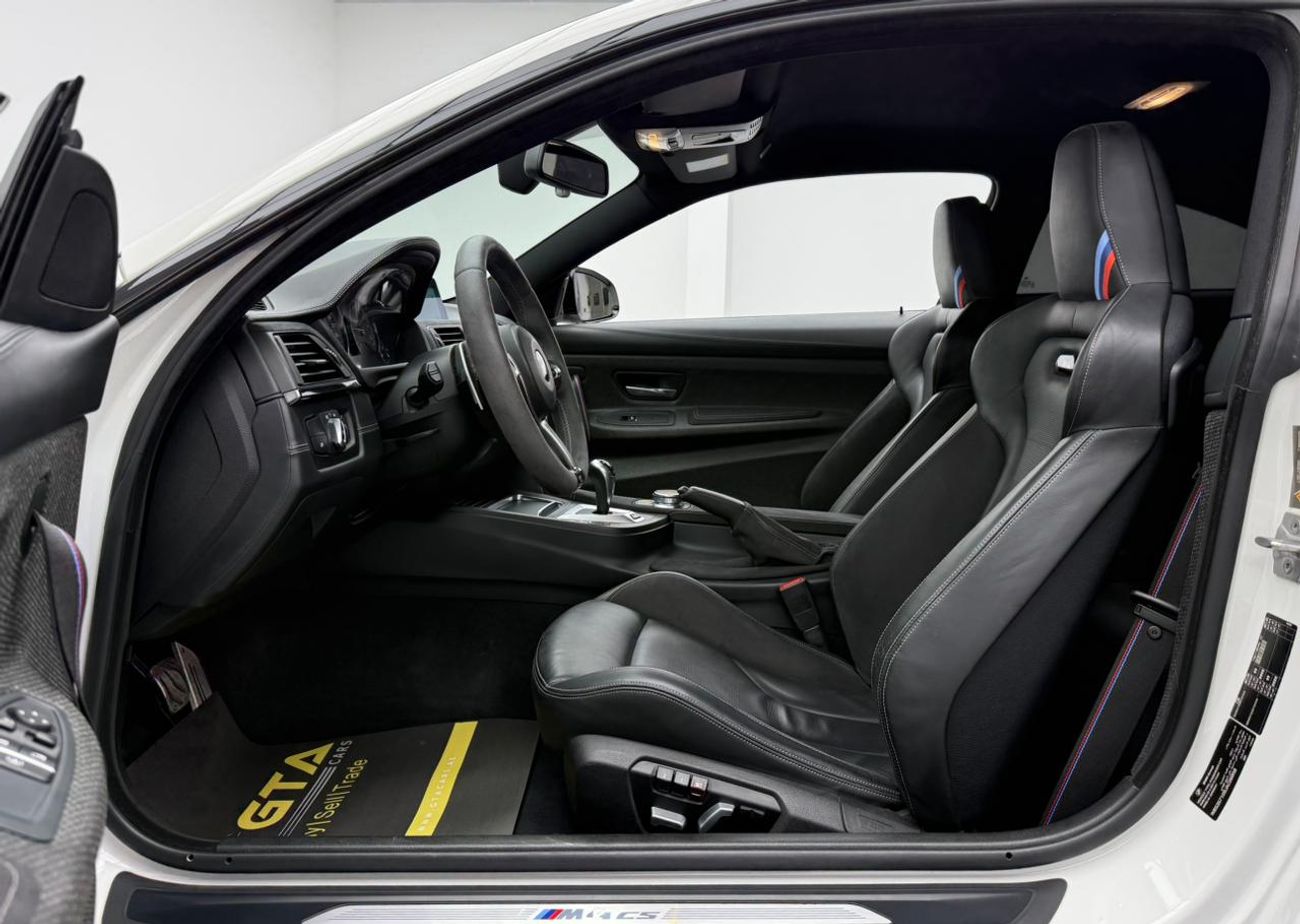 BMW M4 CS 3.0L 2018 BMW M4 Club Sport ,Full BMW Service History ,Excellent Condition ,GCC