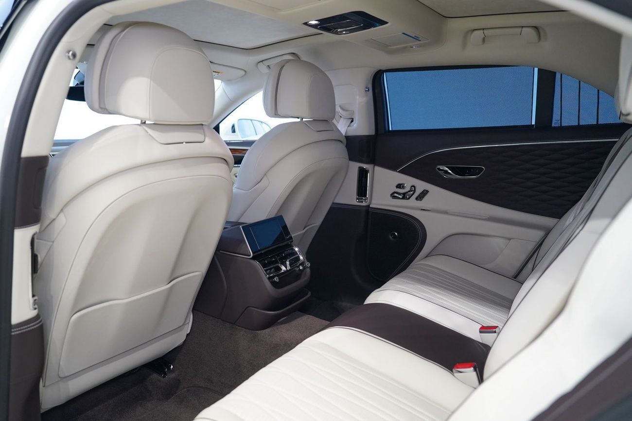 Bentley Flying Spur 6.0T W12