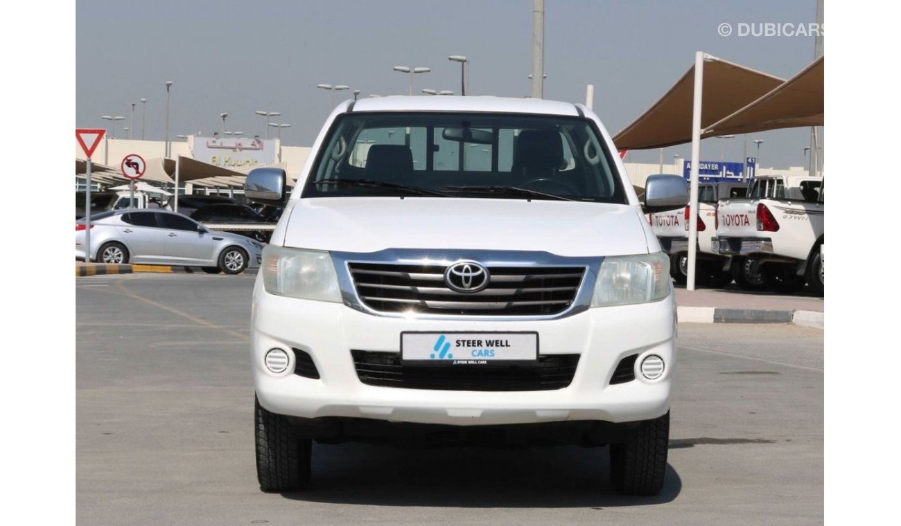 Toyota Hilux 2015 | HILUX 4X4 DIESEL - DOUBLE CABIN PICKUP WITH GCC SPECS AND EXCELLENT CONDITION