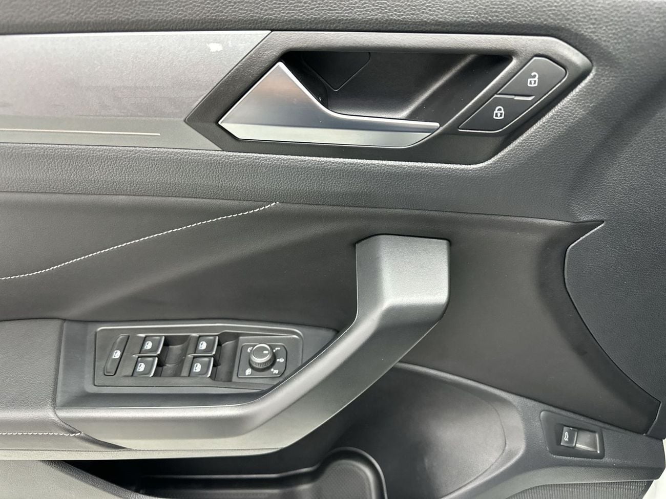 فولكس واجن T ROC Style 1.4L