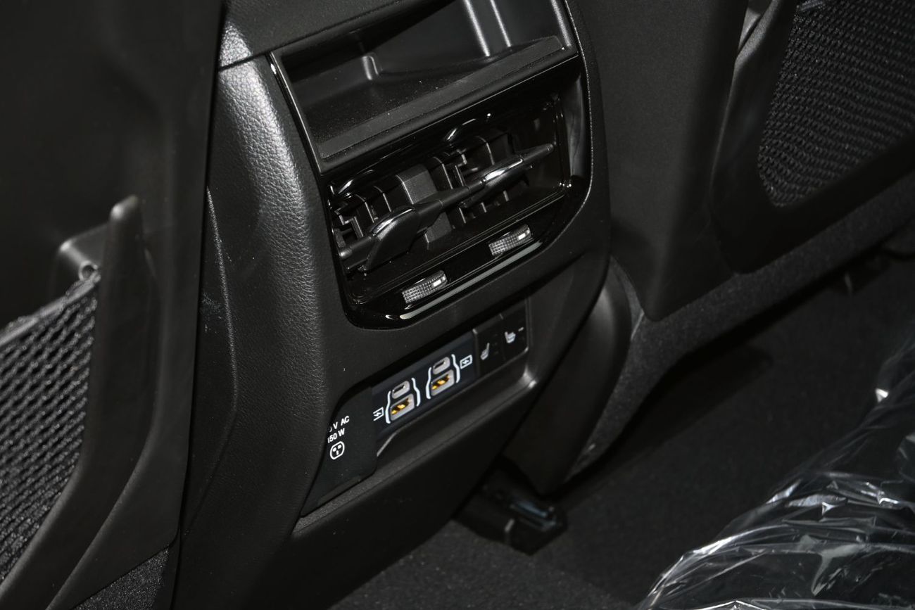 جيب جراند شيروكي 2024 JEEP Grand Cherokee Overland 3.6L V6 4WD Petrol