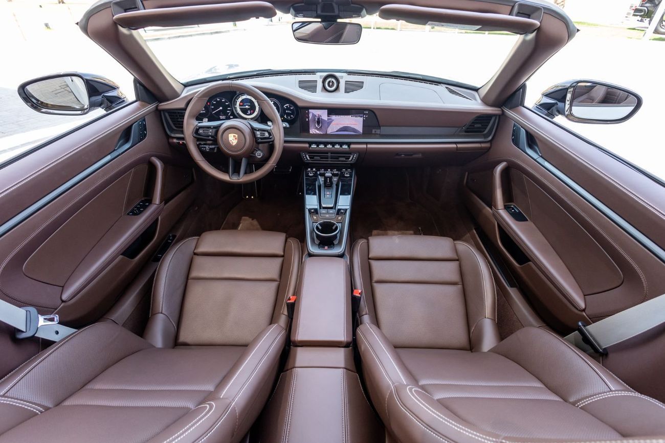 Porsche 911 Carrera GTS 3.0L (450 HP) Convertible