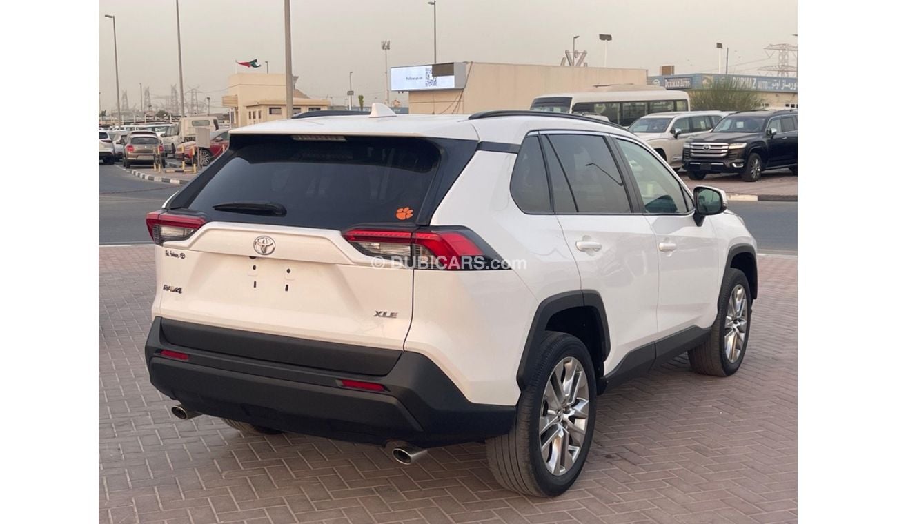 Toyota RAV4 2020 Toyota RAV4 XLE PREMIUM, 2.5L. Imported from USA