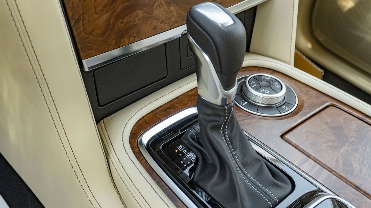 Nissan Patrol 2023 Nissan Patrol LE 5.6L Petrol AT