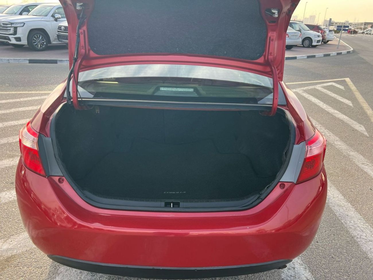 Toyota Corolla 2018 TOYOTA COROLLA 1.8L - PW - REAR CAMERA - BLUETOOTH - AUTOMATIC TRANSMISSION - VERY CLEAN FROM I