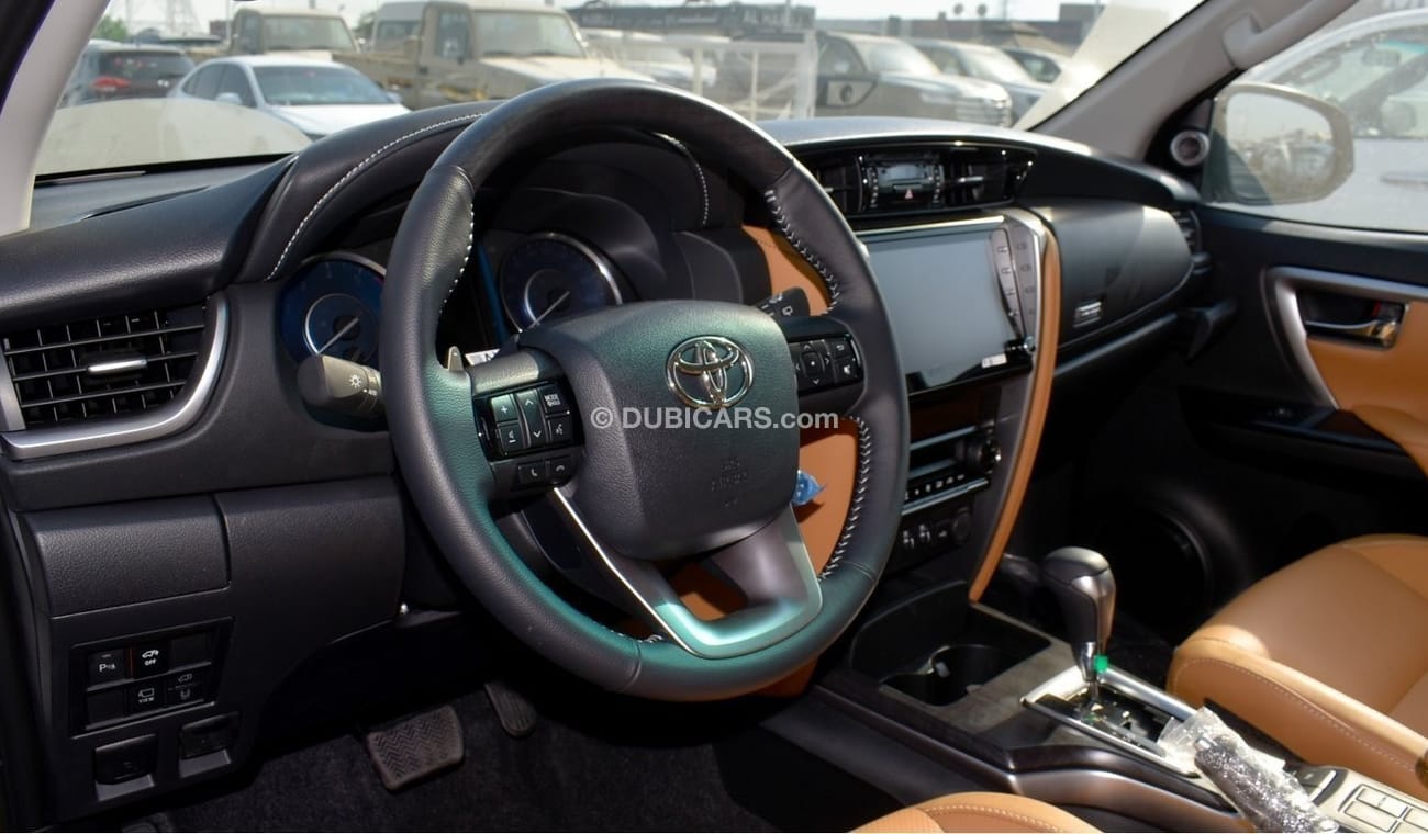 تويوتا فورتونر 4.0 SR5 V6