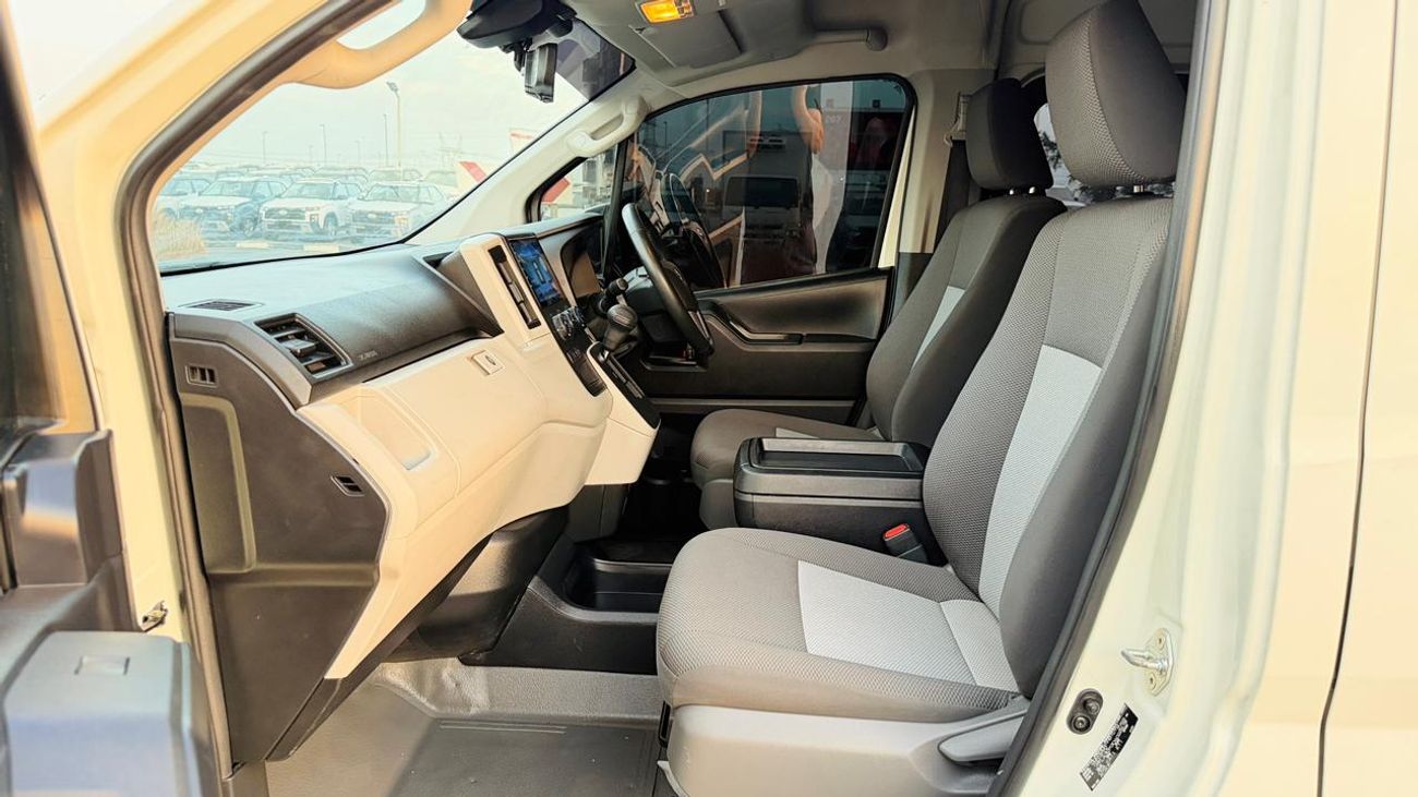 Toyota Hiace 13 SEATER | 2WD | AUTOMATIC TRANSMISISON | 2.8L DIESEL ENGINE | 2024 | RHD