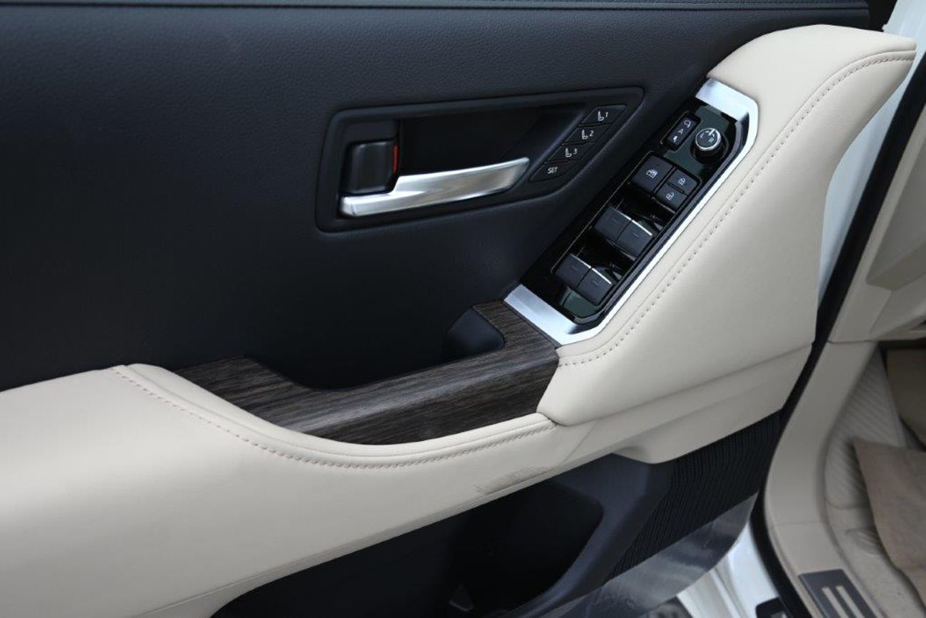 Toyota Land Cruiser 300  VXR V6 4.0L Petrol 7 Seater Automatic Euro 4