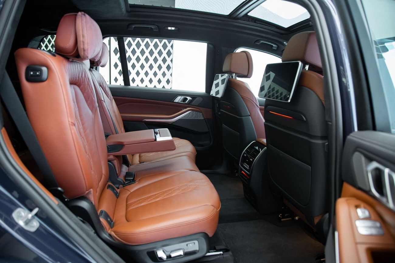 BMW X7 xDrive40i Luxury M Sport Package 3.0L