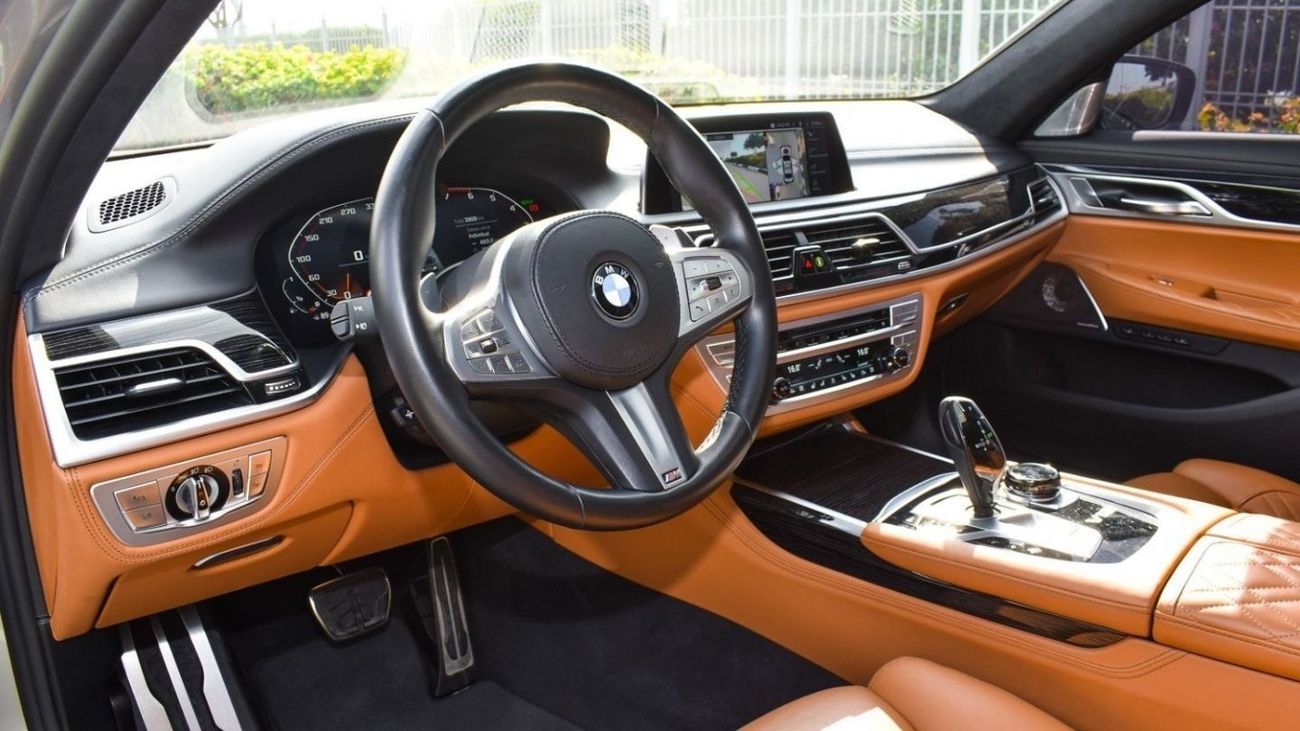 BMW 760Li BMW 760 il M KIT / 2021 / GCC / Under Warranty
