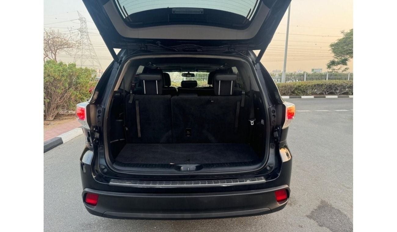 تويوتا هايلاندر 2018 XLE PREMIUM SUNROOF 4x4 FULL OPTION CANADA SPEC