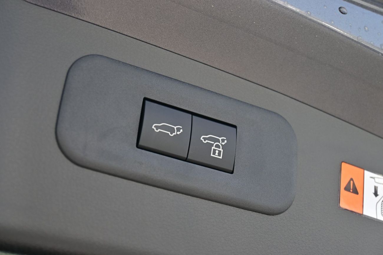 Lexus NX350h Lexus NX350h Platinum 2.5L Hybrid AWD Color: White Model: 2025