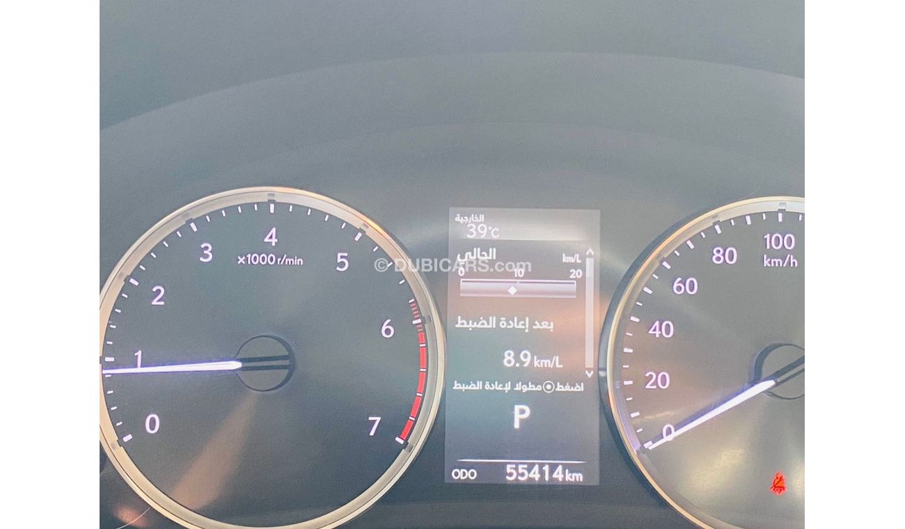 Lexus IS300 Platinum Lexus is 300 GCC full option perfect condition original paint under warranty