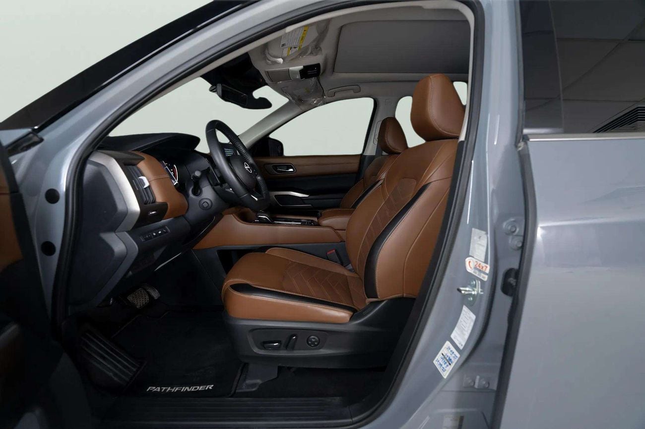 Nissan Pathfinder SL 3.5