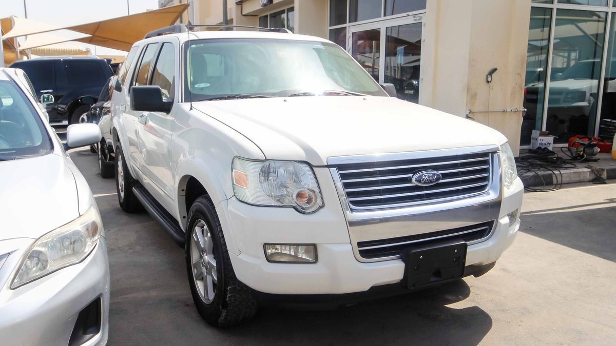 Ford Explorer for sale. White, 2010