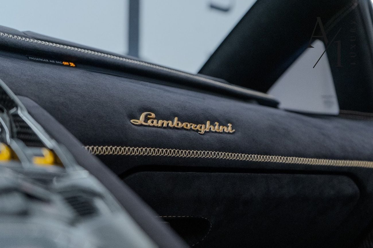 Lamborghini Aventador Roadster 2015, Excellent Condition, Full Carbon Fibre Package, SVJ Kit, European Spec