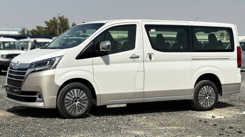 Toyota Granvia 3.5L Premium Toyota Granvia 3.5L V6 6-STR LEATHER AT