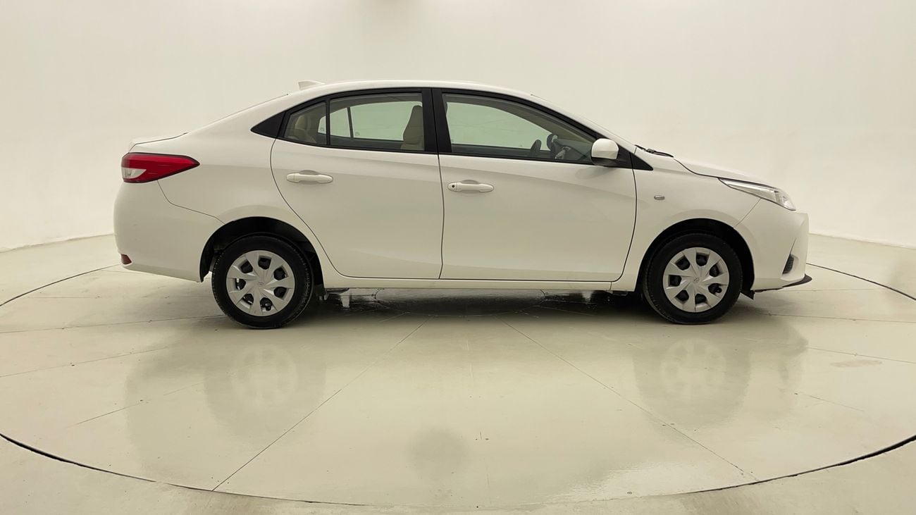 تويوتا يارس SE 1.5 | بدون دفعة مقدمة | اختبار القيادة في المنزل