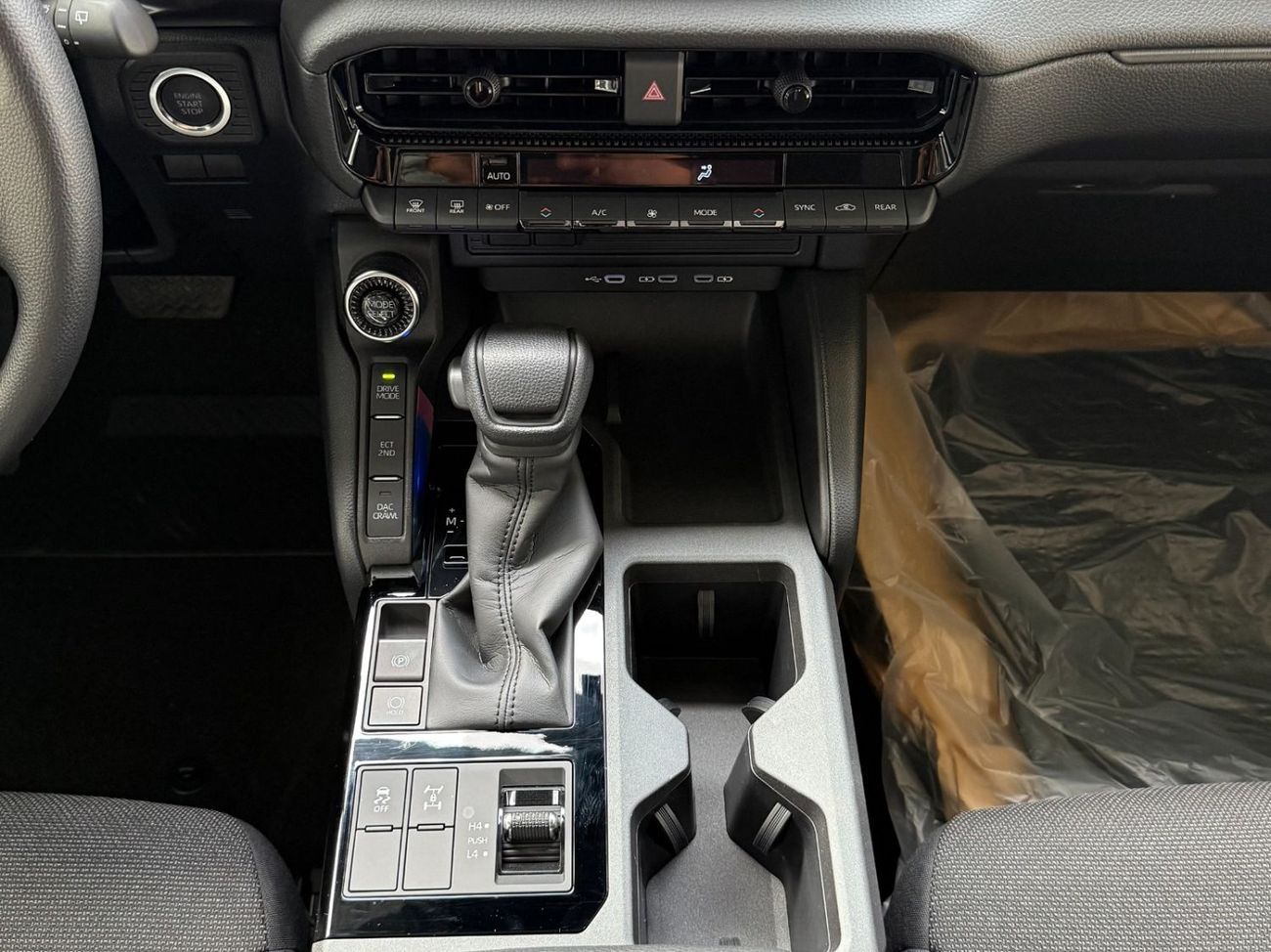 Toyota Prado 2.4 TURBO SUNROOF BLACK INTERIOR  **EXPORT ONLY**التصدير فقط خارج الخليج**