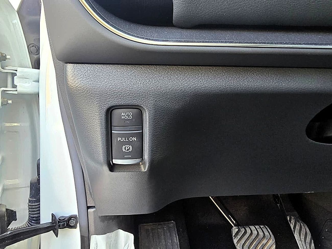 Nissan Patrol Nissan Patrol LE T1 3.5l V6Turbo 4WD Gcc  White Color 2025 MODEL