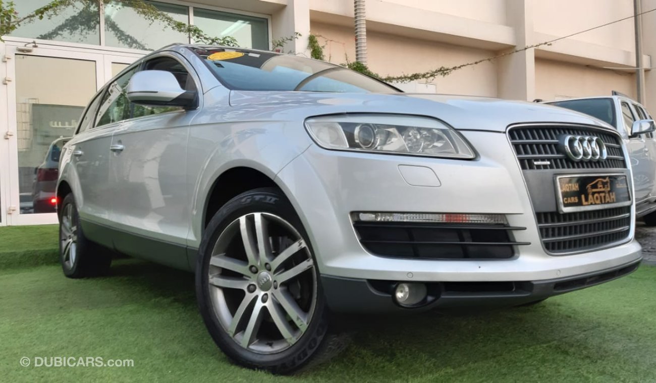 Audi Q7 Gulf car in excellent condition do not need any expenses