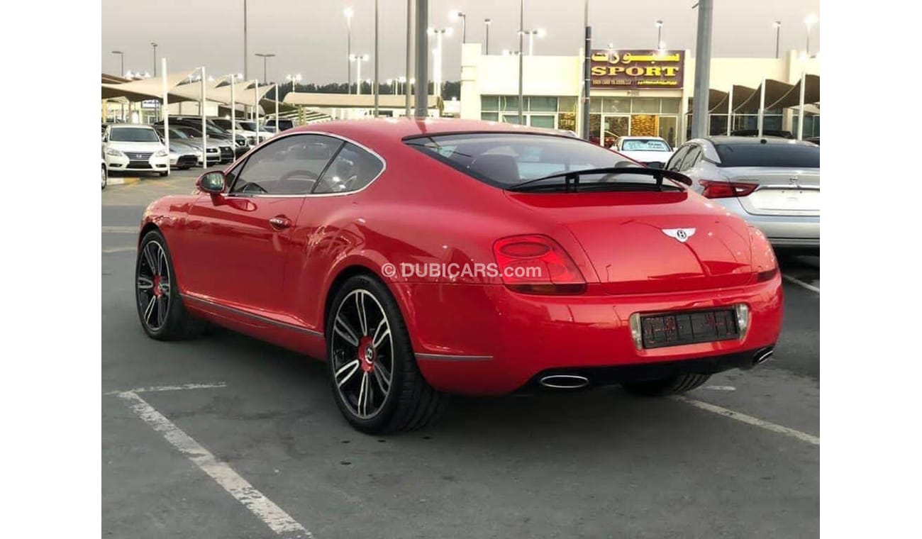 Bentley Continental GT Bentely model 2006 one owner full original paint prefect condition outside and inside full option