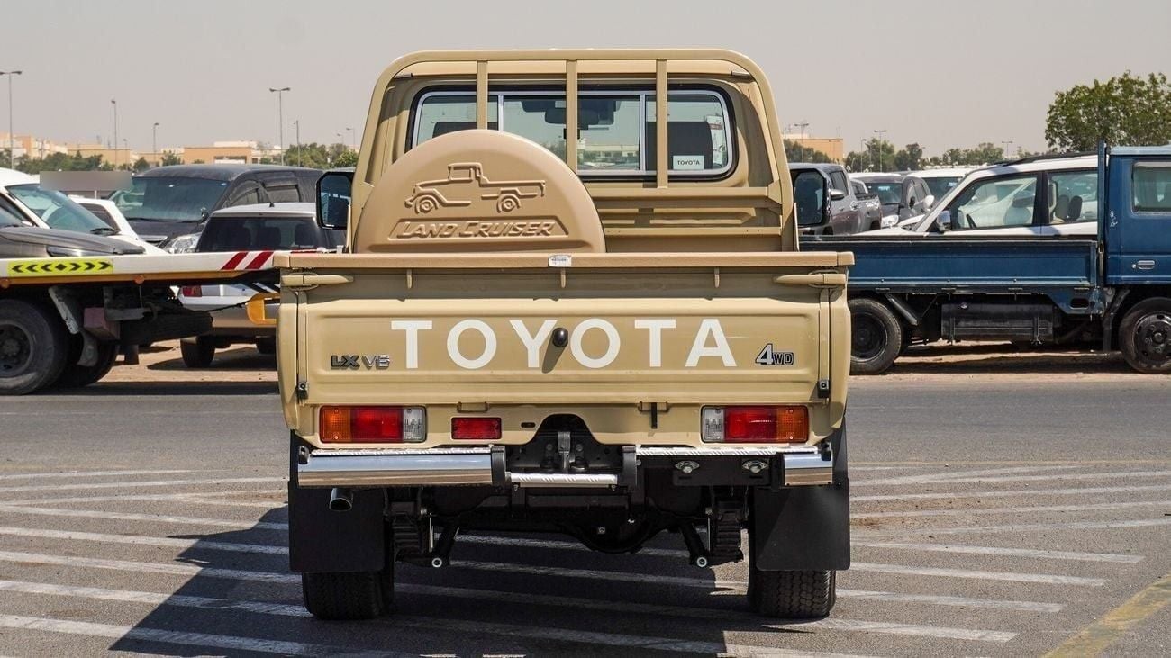 Toyota Land Cruiser Pick Up Std 4.0L Single Cab Utility 4WD