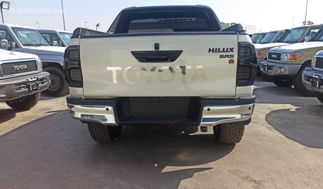 تويوتا هيلوكس Dc Pickup 4.0l At Xtreme Edition