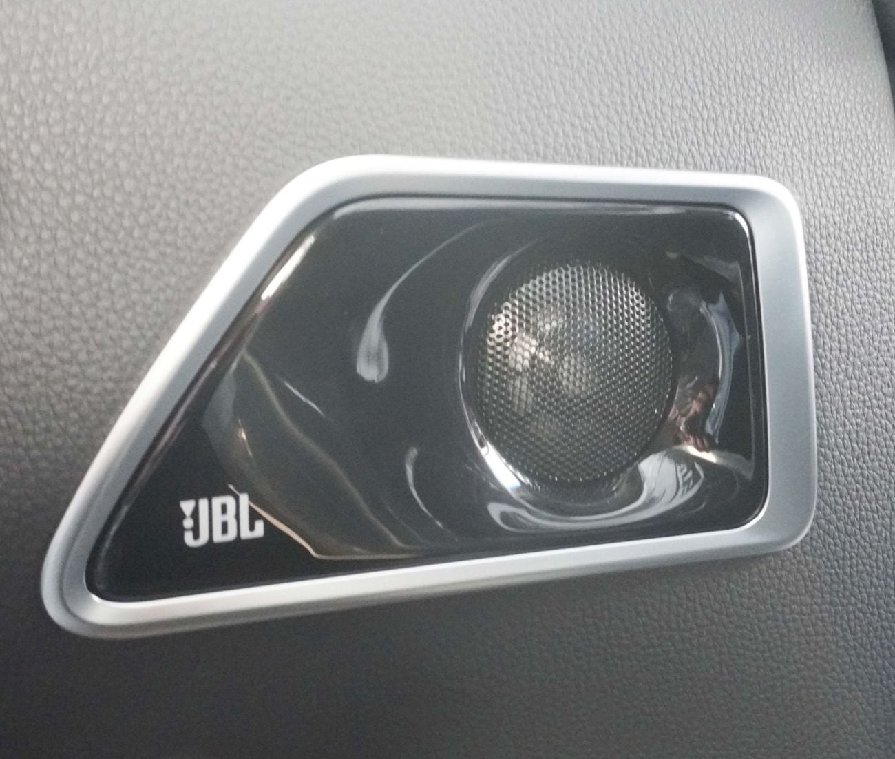Toyota Land Cruiser 2026 MODEL TOYOTA-LANDCRUISER GXR 3.3L TDSL (SYNTHETIC LEATHER SEATS, JBL AUDIO SYSTEM, TSS3, AND WI