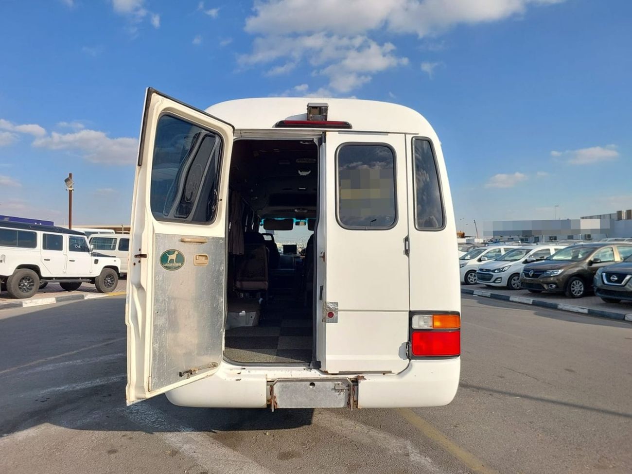 تويوتا كوستر TOYOTA COASTER BUS RHD 1997 MODEL 4.1 L DIESEL AUTOMATIC(PM04807)