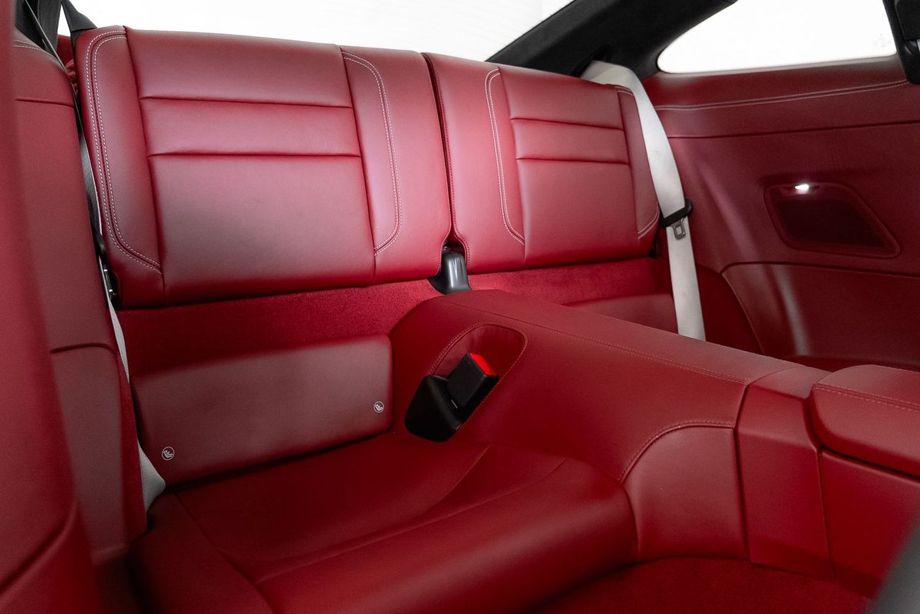 Porsche 911 Carrera 4S 3.0L (380 HP) Coupe