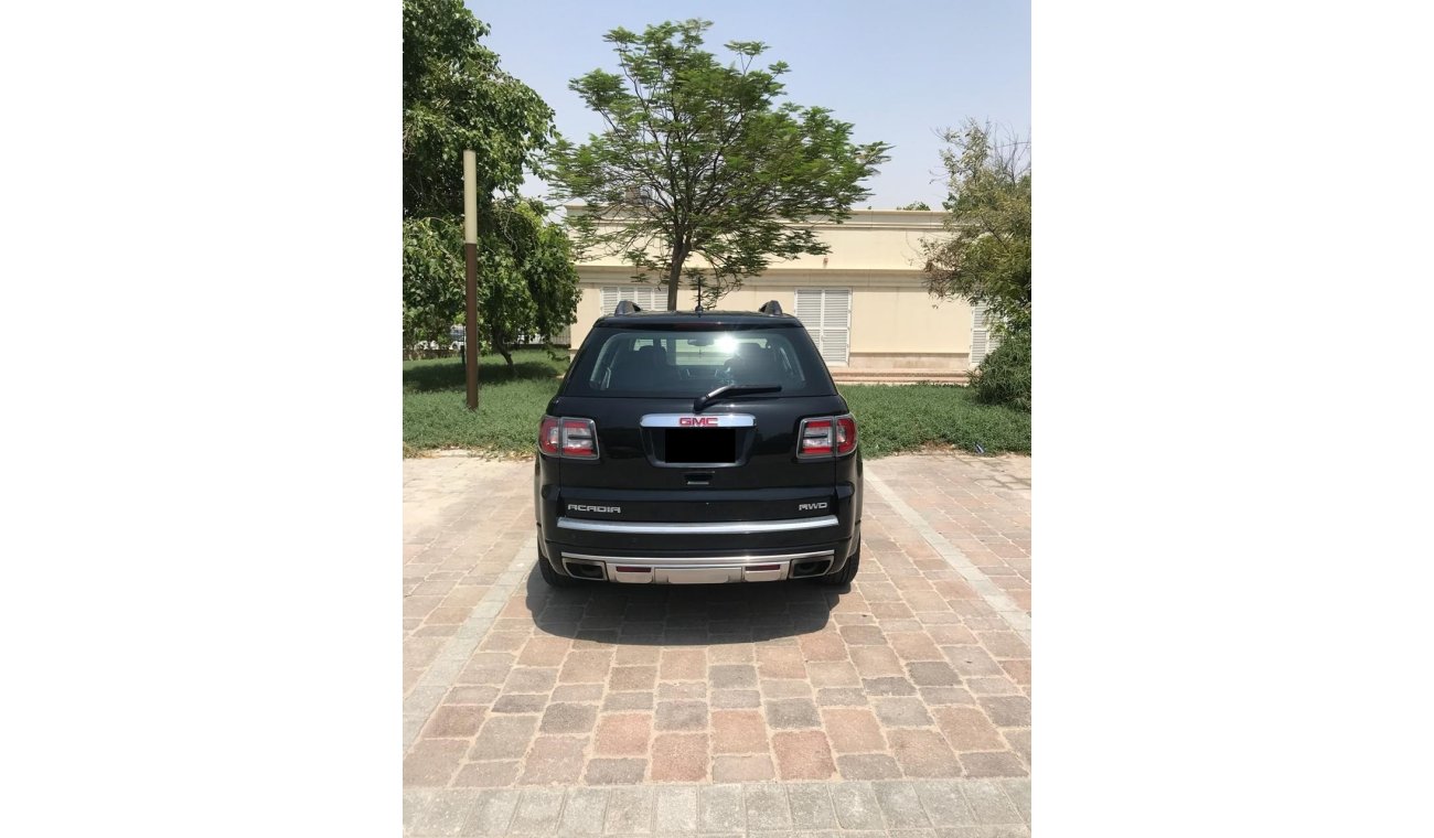 جي أم سي أكاديا DENALI 899X48 ,0% DOWN PAYMENT , MOON ROOF FULL OPTION